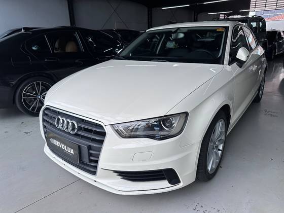 AUDI A3 1.4 TFSI SEDAN ATTRACTION 16V GASOLINA 4P S-TRONIC